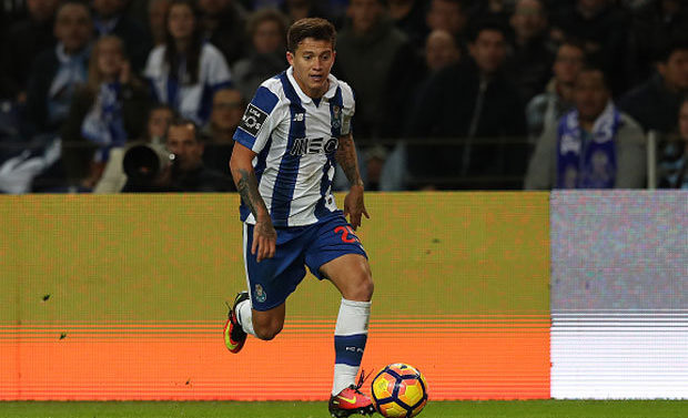 Arsenal join Manchester United in race for £53.5m attacker – report