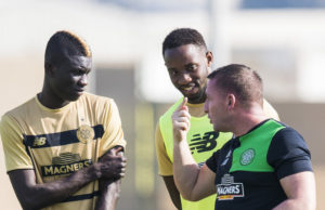 Kouassi Eboue (left) and Moussa Dembele - Football Weeks